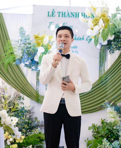 z7650528637898 91445f77ce8fd569517593134eafbb39.jpg