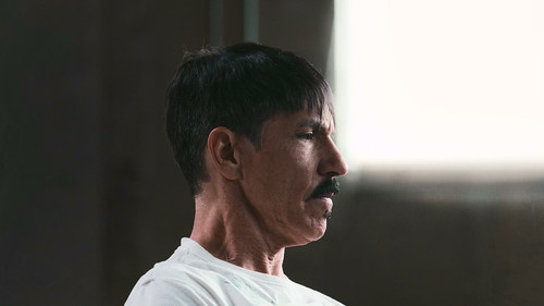 The.Rise.of.the.Red.Hot.Chili.Peppers.Our.Brother.Hillel.2026.DOCU.1080p.NF.WEB DL.CZ EN.DD+5.1.Atmo.jpg