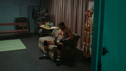 The.Smashing.Machine.2025.2160p.UHD.BluRay.CZ EN.TrueHD.7.1.Atmos.DoVi.HDR10+.x265 r00t.mkv 20260309.jpg