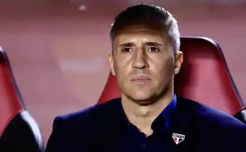São Paulo encerra ciclo de Hernán Crespo após desavenças internas no clube