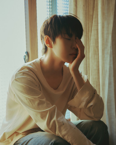 Doyoung1(1).jpg