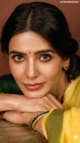 samantha 36944674457452102.jpg