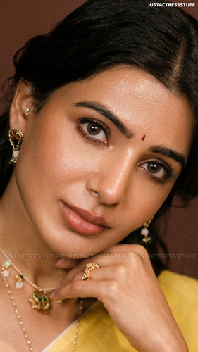 samantha 36944674457452103.jpg