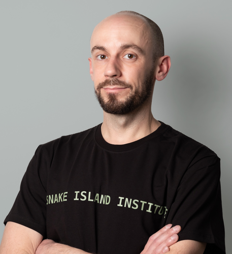 Frame 2043684121 (1).png