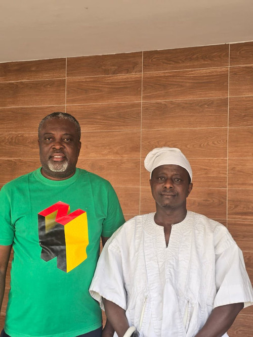 HDue5u6XQAA Oji?format=jpg.jpg