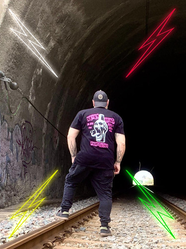 alex tunel rayos.jpg