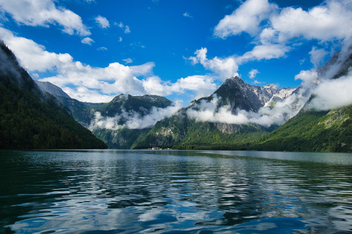 caswi lake 7316684 1920.jpg