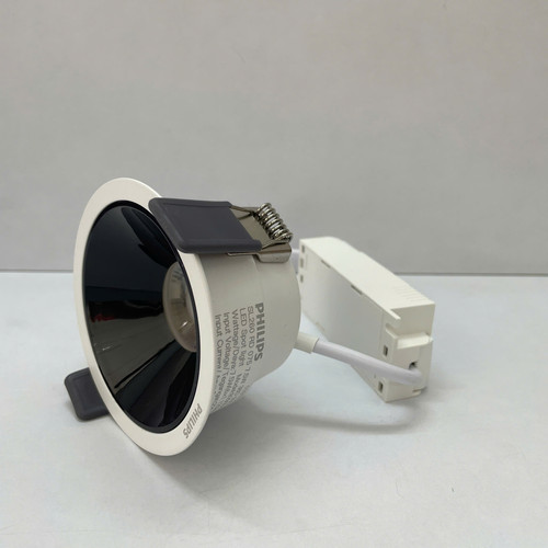 den downlight am tran chieu diem choa sau led philips sl260 rd 075 7.5w 940 36d wh r gm 4000k 510lm .jpg