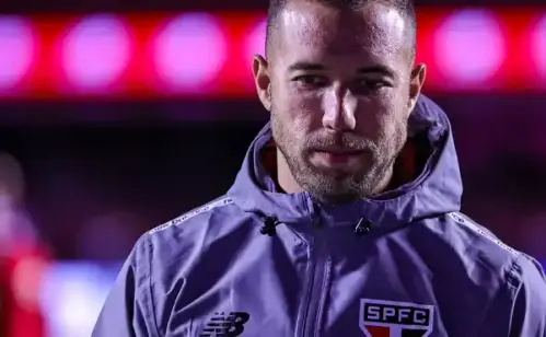 NÃO SOBE? Joia permanece no sub-20 por enquanto e não inicia transição para o profissional