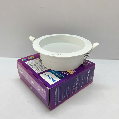 den downlight am tran choa sau 3 che do doi mau led philips meson c rc rd ssw d100 9w 640lm (7).jpg