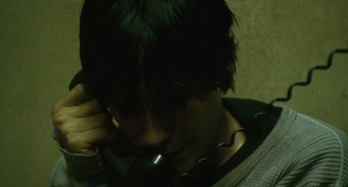 Requiem.for.a.Dream.2000.Director's.Cut.2160p.UHD.BluRay.CZ EN.TrueHD.7.1.Atmos.DoVi.HDR.x265 r00t.m.jpg