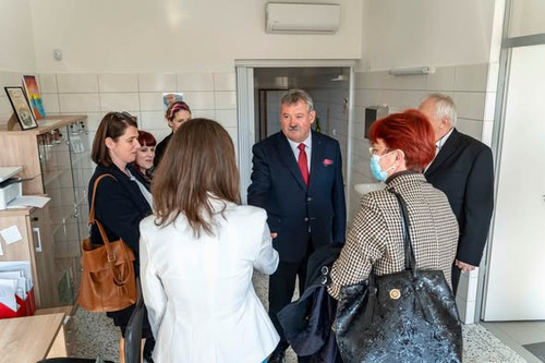 649092509 1370560874876245 1428814609003639342 n.jpg?stp=dst jpg s590x590 tt6& nc cat=104&ccb=1 7& n.jpg