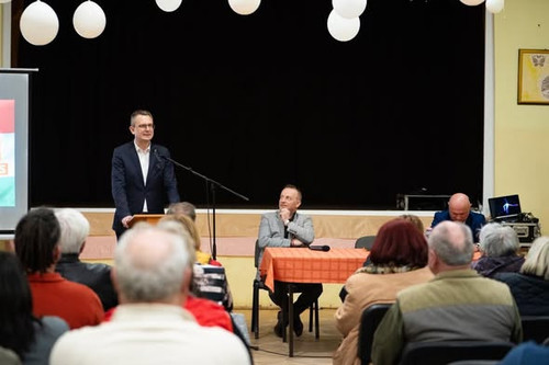 645100122 1489092075913218 8052923961267052263 n.jpg?stp=dst jpg s590x590 tt6& nc cat=108&ccb=1 7& n.jpg