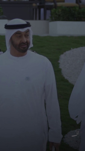 TYtFvwEbg klKZ96.jpg