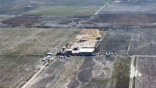 E6Zp 0GW8MR8DyNQ.jpg