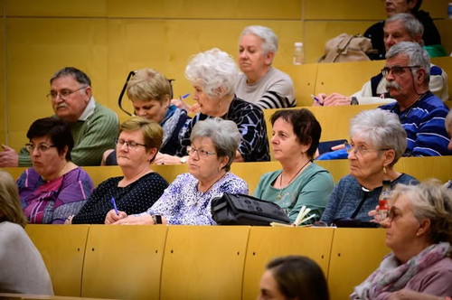 646397608 1299704931970949 5861632878781837700 n.jpg?stp=dst jpg s590x590 tt6& nc cat=100&ccb=1 7& n.jpg