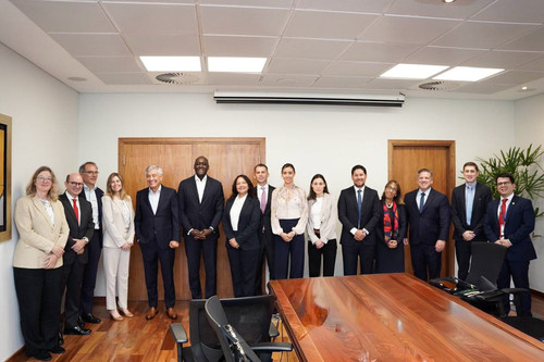 HCvik TXgAAys4P?format=jpg.jpg