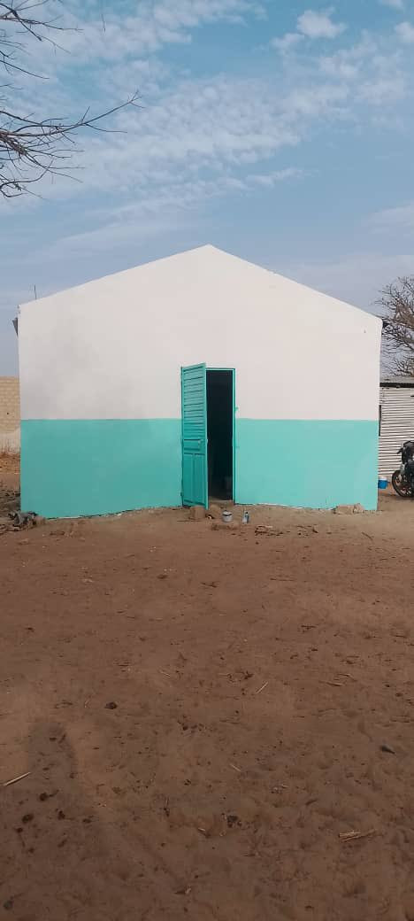 HCwQ3ihaUAY7U T?format=jpg.jpg