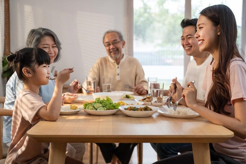 Makan bersama.jpg