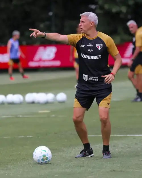 São Paulo intensifica treinos e preparação para partida do Brasileirão