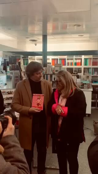 xYCTLF 6QxcNKecC.jpg