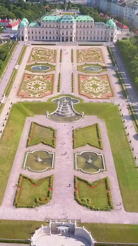 i SR9K9j1c1uvSPH.jpg