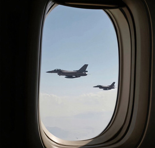 HCva k aUAcEEI6?format=jpg.jpg