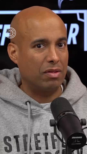 f MxM4xfv8zLpwhV.jpg