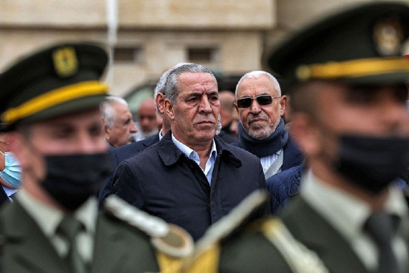 وكالة الأنباء الرسمية: يصل، اليوم الأحد، إلى العاصمة السعودية الرياض، وفد فلسطيني رفيع المستوى برئاسة نائب رئيس دولة فلسطين حسين الشيخ، ورئيس المجلس ا...