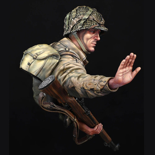5be3d32fb313.jpg