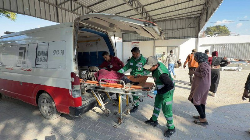 إصابة امرأة بنيران مسيرة إسرائيلية «كواد كوبتر» في بيت لاهيا شمالي قطاع غزة...