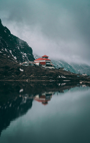 sahil pandita 0GJ4CIHtEg unsplash.jpg
