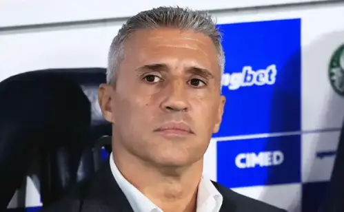 FECHA COM CRAQUE? Tricolor tem nova aposta no mercado e pode fechar com atacante do Flamengo