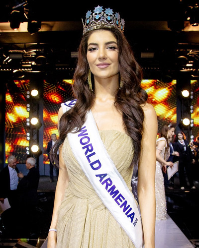 630122023 17949770100095385 4698003940647813934 n.jpg?stp=dst jpg e35 tt6& nc cat=108&ig cache key=M.jpg