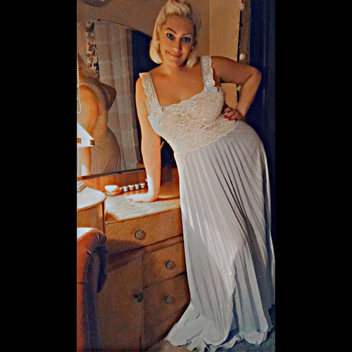 pinupmissnancygrace 546990423 p 2556966738688324800 1 p 2556966738688324800.jpg