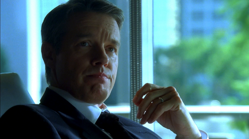 Dark.Blue.S01E01.Pilot.1080p.AMZN.WEB DL.DDP5.1.x264 NTb.thumb 01.png