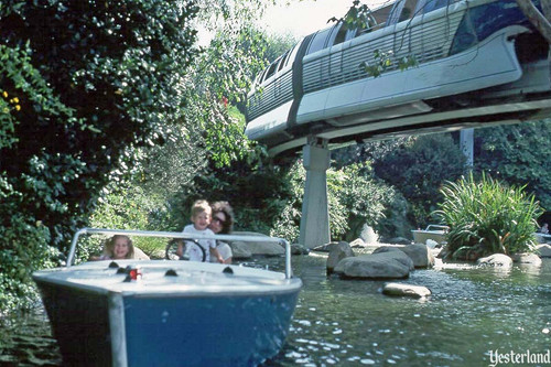 motorboats monorail1983hs.jpg