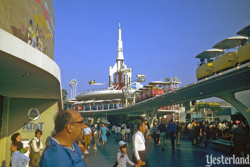 maryblair onthemovecirca1967cl.jpg
