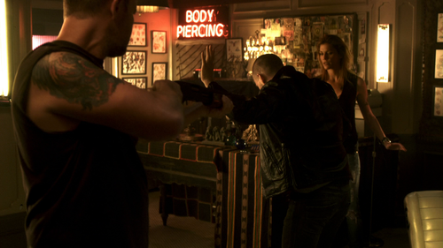 Dark.Blue.S02E01.Urban.Garden.1080p.AMZN.WEB DL.DDP5.1.x264 NTb.thumb 01.png