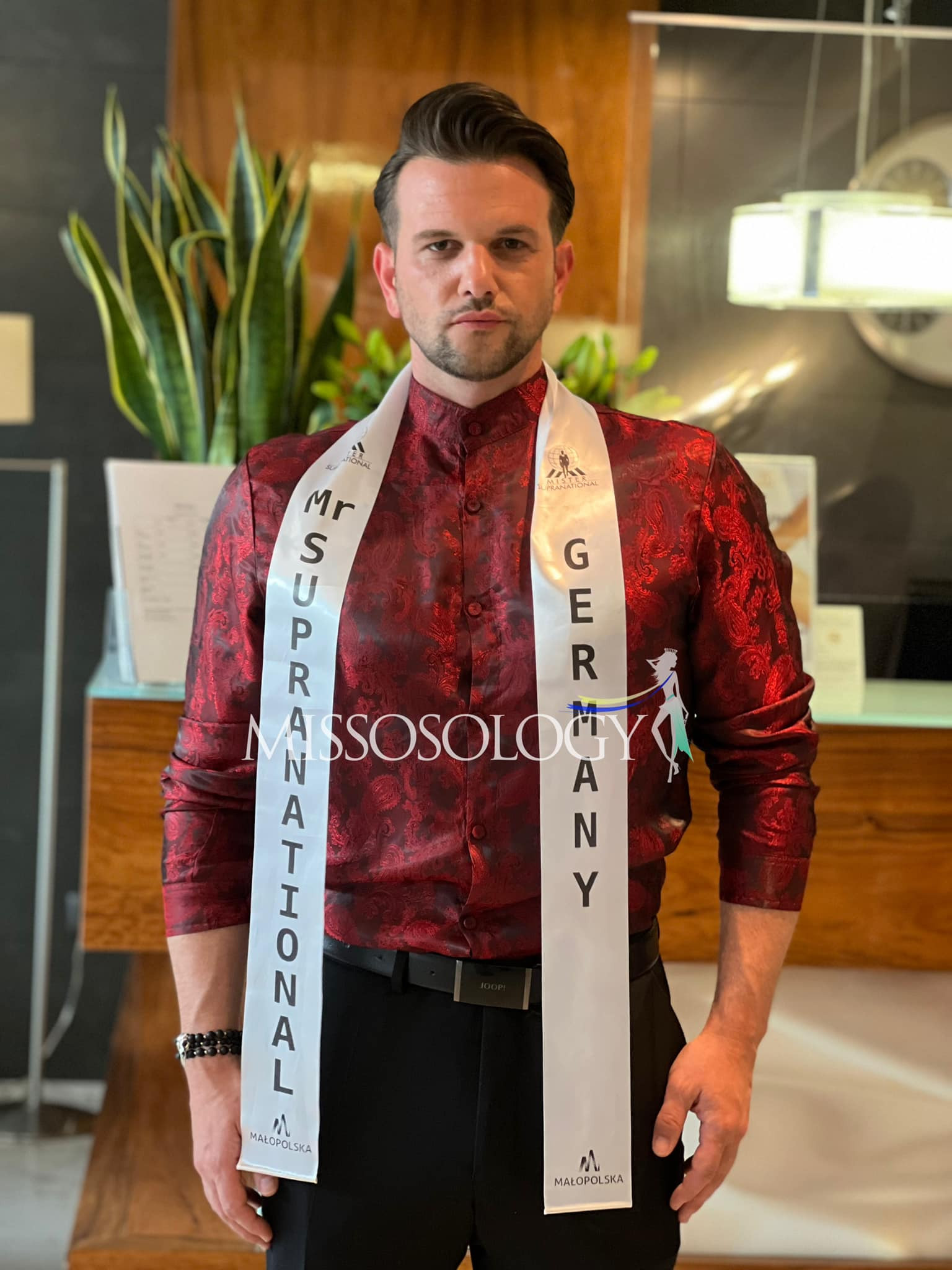 candidatos a mr supranational 2022. final: 16 july. sede: poland. - Página 29 WR5ce1