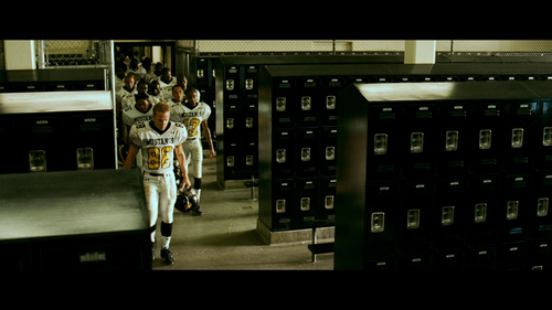 Gridiron.Gang.2006.BluRay.REMUX.1080p.AVC.DD5.1 HDS.mkv 20220719 184556.934.png