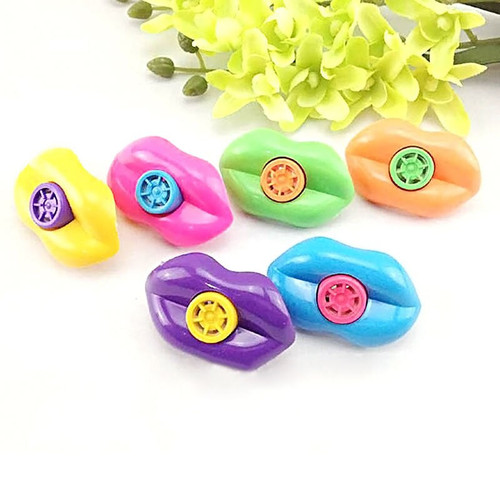 15 Plastic Whistle Lips Pinata Toys Loot Party Bag Fillers Wedding for Kids Noise Makers.jpg
