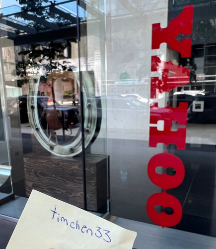 5B71F559 9764 4B1F 90E8 30359388D036