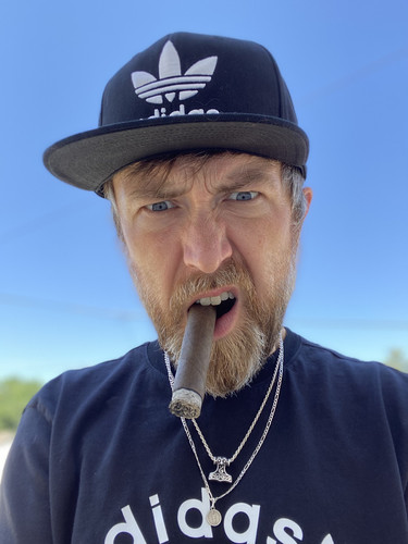 2AE0FE39 6375 443C BE47 4B37527BAB6D.jpg