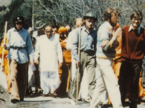 ananda marga baba nam kevalam 16.jpg