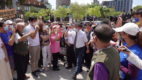 5d79b09369f83c68e33f5b1f6d9f2bbe large.jpg