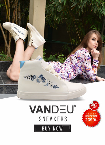 vandeu women sneaker 156054 white.jpg
