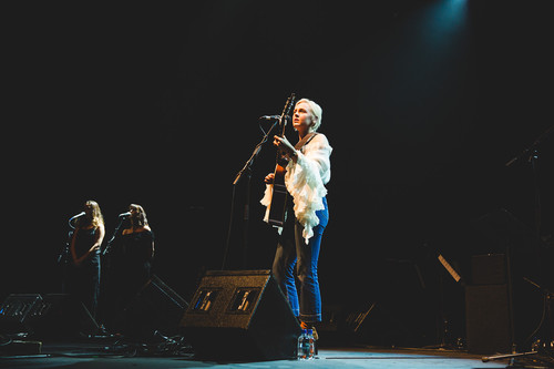 Laura Marling 2016 06 18 Live at Meltdown Festival 06.jpg