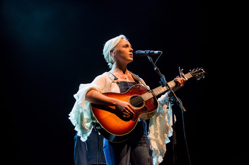 Laura Marling 2016 06 18 Live at Meltdown Festival 02.jpg