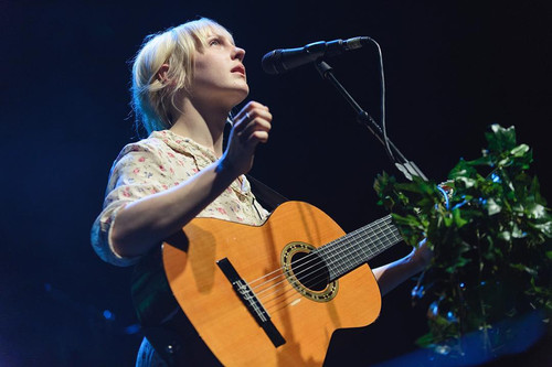 Laura Marling 2017 03 12 Live at Albert Hall Manchester 02.jpg